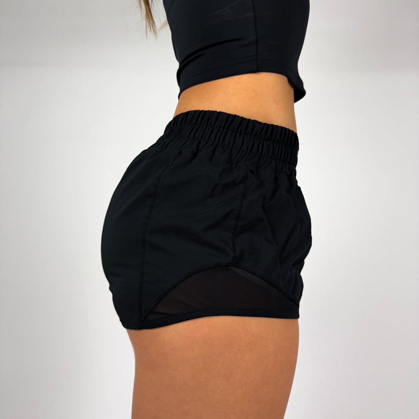 Women’s Low Rise Performance Shorts