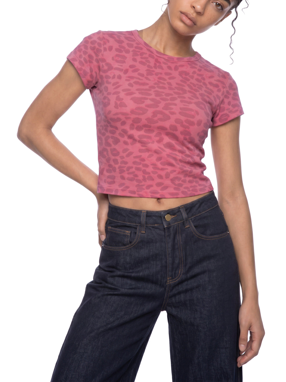 *NEW* Women’s Leopard Print Crop T-Shirt