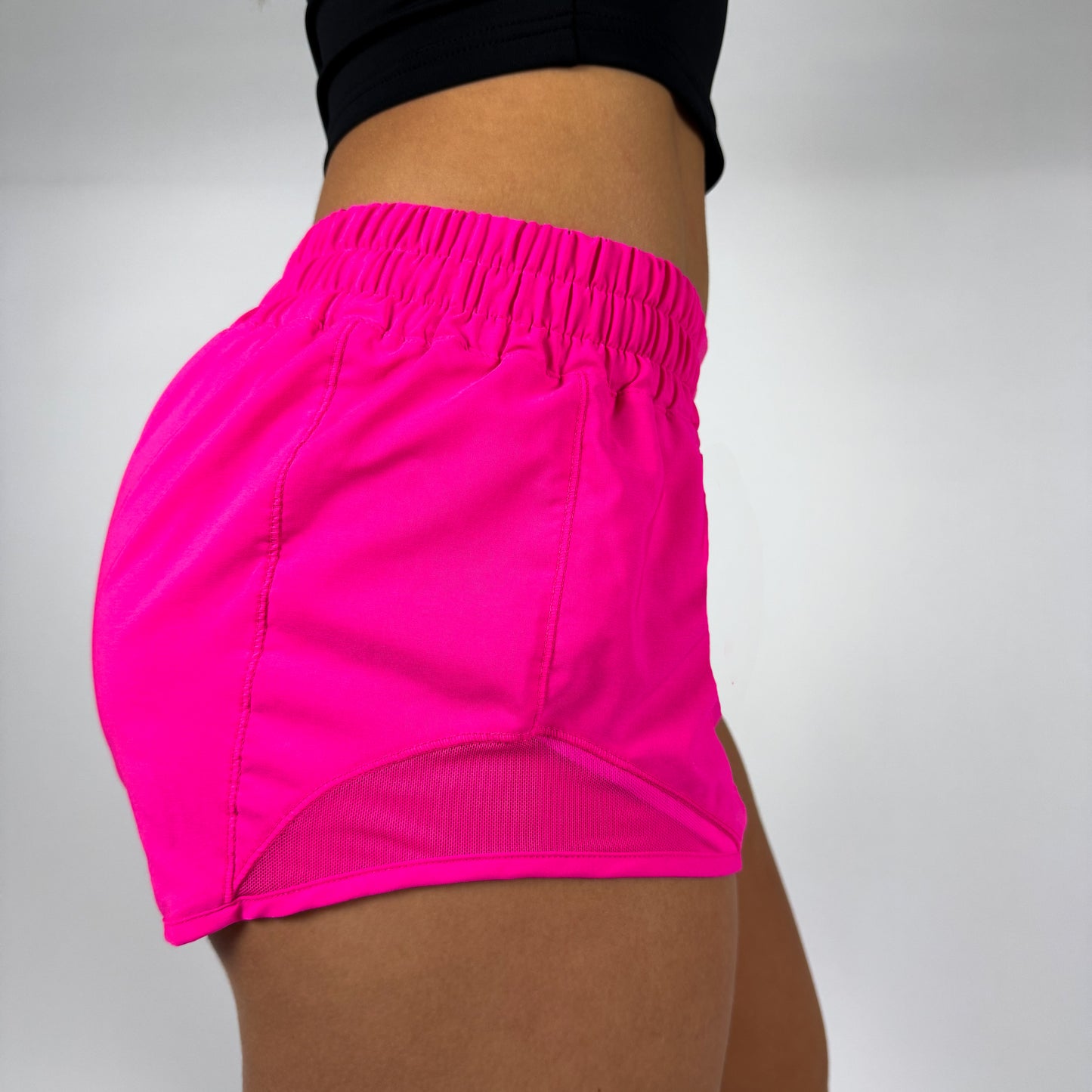 Women’s Low Rise Performance Shorts